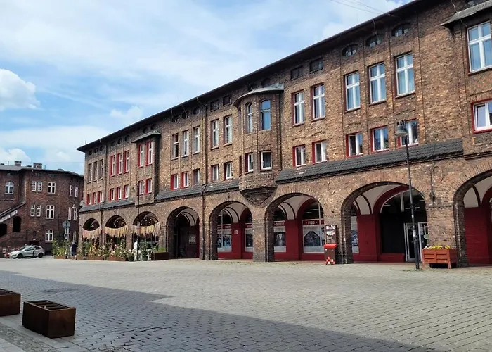 Zlote Zdzadlo Nikiszowiec *